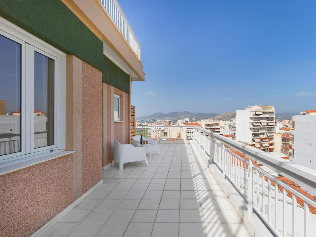 Chalkís Modern Penthouse Overlooking Halkis מראה חיצוני תמונה